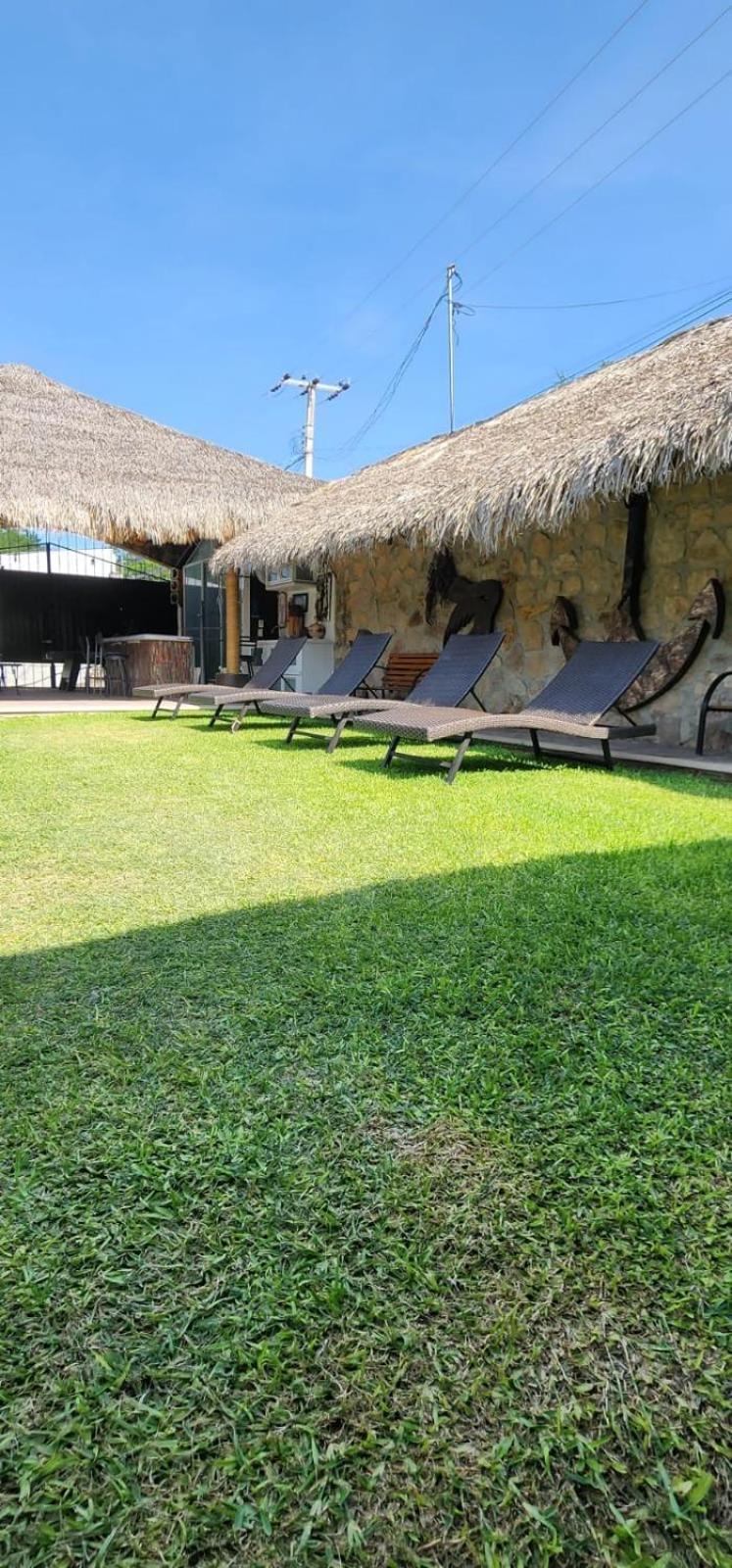 Casa Sol Y Luna Tequesquitengo Luaran gambar